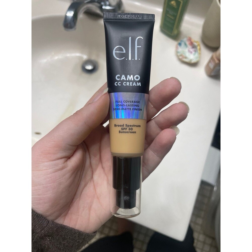 ELF Camo CC Cream Medium 330 W - SPF 30 Semi Matte Finish Full Coverage